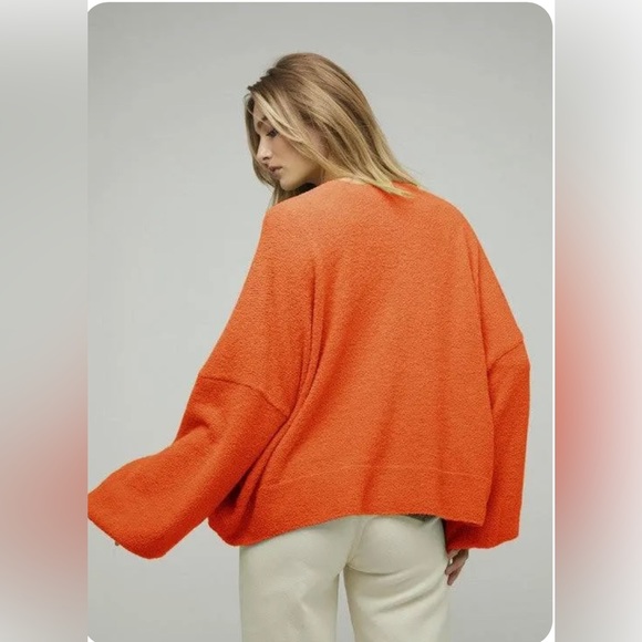 DAVI & DANI || Letters From Home Orange Oversize Cropped Cardigan. Sz. L - Picture 3 of 12